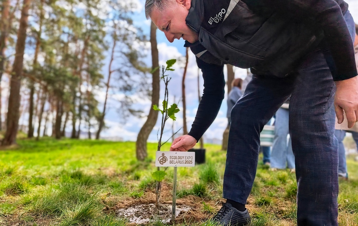В BELEXPO поддержали республиканский субботник работами по благоустройству и наведению порядка
